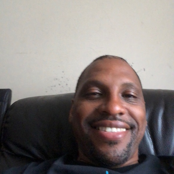 Meet your Posher, Eric - Picture 1 of 1